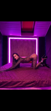 Joana - escort in Wallis
