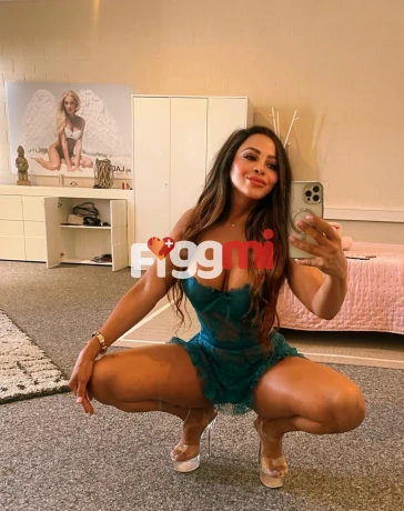 Poly is a very popular  Escort in Zurich City