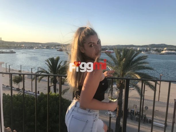 Samanta is a super sexy  Escort in Ticino