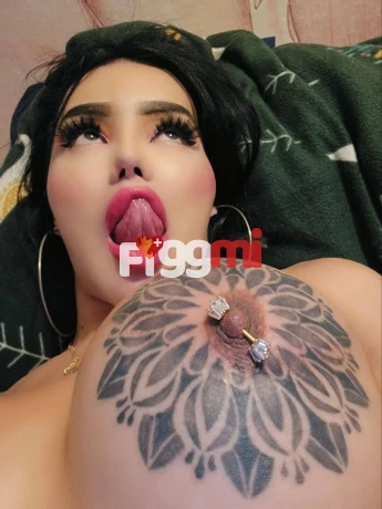 Book a meeting with TS PORNSTAR KARITO in Solothurn today