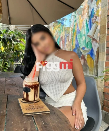 Sofhie colombiana  is a high class  Escort Schaffhausen