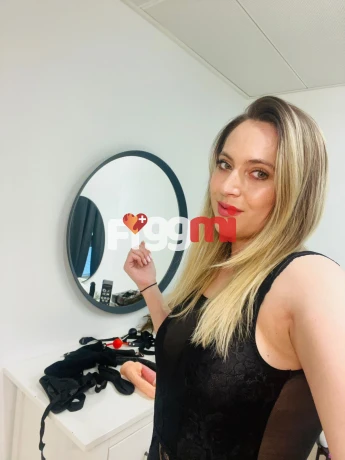 Iris  is a hot and horny  Escort from Geneva