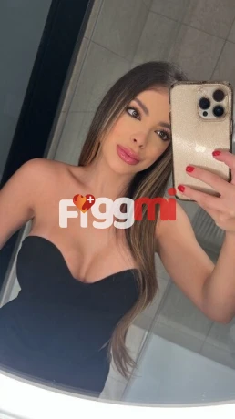 profile_escorts_photo_alt_2