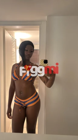 Caramel is a hot and horny  Escort from Fribourg