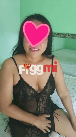 Thary is a high class  Escort Vaud