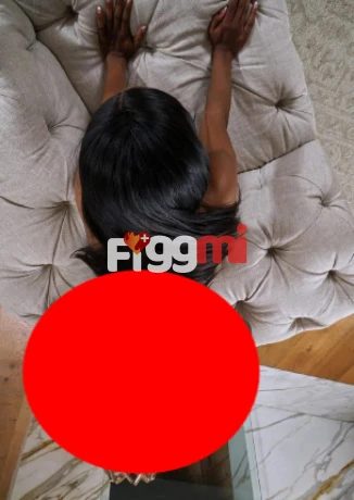 Rosi  is a high class  Escort Basel