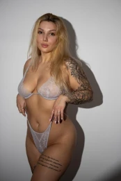 Melissa - hostessen in Basel