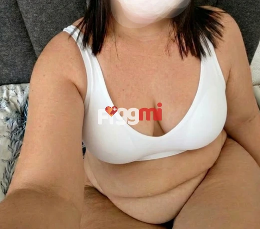 Allyandra  is a hot and horny  Escort from Ticino
