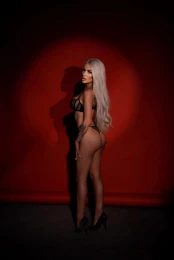 Alice - escort in Zurich