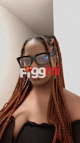 profile_escorts_photo_alt_3