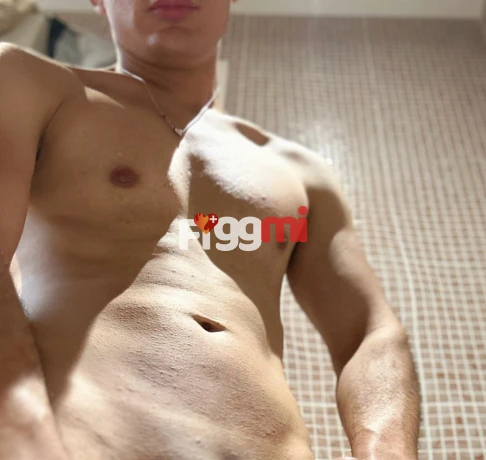 profile_escorts_photo_alt_3