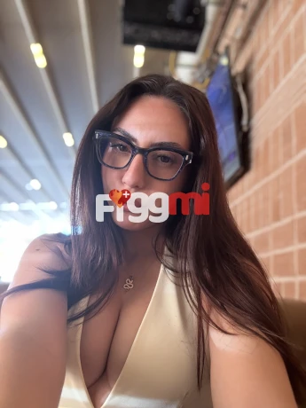 Ingrid ist eine heiße und geile  Escort aus Zurich