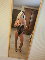 Julia - escort en Grisons