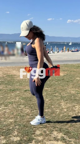 Meet the beautiful Eva in Geneva  with just one phone call