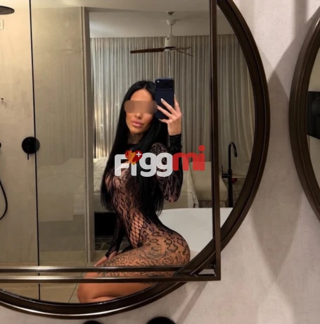 Issabella Luxury is a sexy  Escort in Zurich City