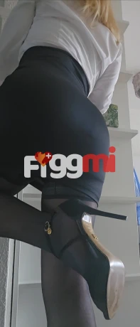 Mia Privat  is a very popular  Escort in Zurich