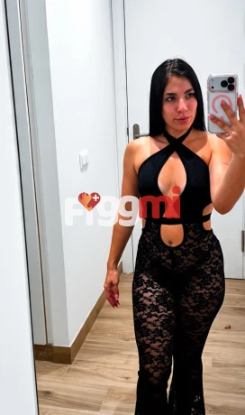 Mia is a high class  Escort Zurich